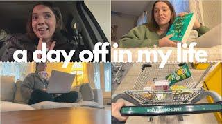 Day in my Life | Finding balance, Whole Foods Haul, What I'm Reading | Labor & Delivery Nurse Vlogs