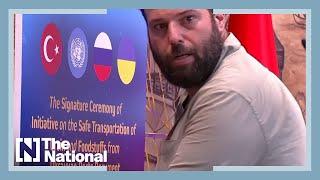 Moment Russia, Ukraine flag display changed during grain deal ceremony