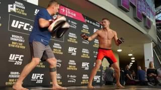 UFC 209: Stephen Thompson Open Workout Highlights