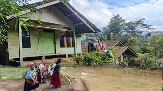 Kampung terpencil yang istimewa, petualangan Di pedesaan Jawa Barat.