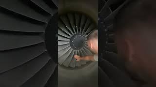 Boeing engine #crew #pilot #ukraine