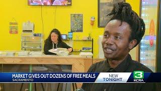 Sacramento market hands out dozens of free Thanksgiving meals