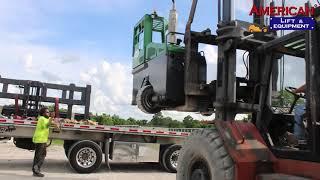 1997 Taylor TEB300L lifting a a Combilift