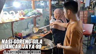 NASI GORENG GILA LANCAR JAYA 99, JL.KAPTEN MUSLIM MEDAN / Toping Nasi Gorengnya Banyak Pilihan.