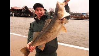 Top 10 Walleye Fishing Lakes in Indiana