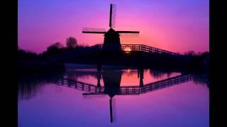 Using a Magenta FLW filter to capture this Windmill in Holland