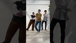 ダンス経験者は誰でしょう、、、！？【腰ヒット編】#shorts