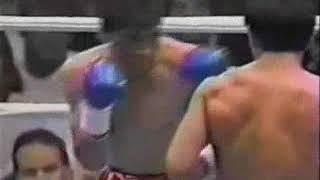 Marco Antonio Barrera-Esteban Ayala 11-9-1992 highlights boxing video