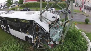 KVB Bus von oben (nach dem Unfall)