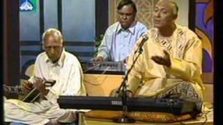 USTAD RAIS KHAN SINGS GHAZAL