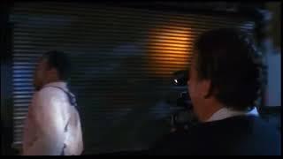 "Fuck you!" Danny Glover knocks out reporter - Predator 2 (1990)