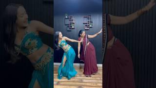 Dance With Mom #snehuvlogs #aajkiraat #trending #bts #funny #shorts #govindsnehu #dance