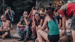 Tiesiogiai iš „Yaga Gathering“ festivalio: pasivaikščiokime po paslaptingą jo pasaulį