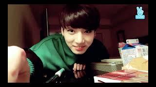 [ENG SUB] BTS Jungkook 1st solo Vlive Mukbang .11.29.2016 [All Subs Available]