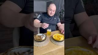 Отправь другу , который сейчас на работе  Пятница , она такая  #пятница #отправьдругу