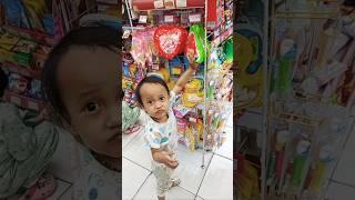 FASYAH (Kaka Fatimah & Dede Aisyah) jajan malam #shorts #shortvideo