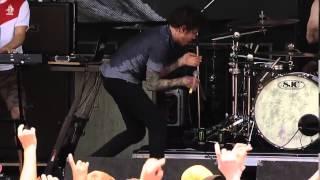 The Devil Wears Prada - Born To Lose [Live] - Warped Tour 2014