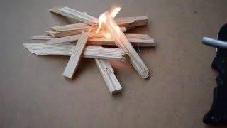 How to start fire with a ferro rod. How to use a ferrocerium rod.