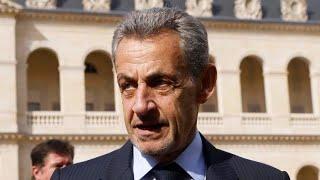 Gouvernement : Nicolas Sarkozy fait sa rentrée politique et souhaite un Premier ministre de droite