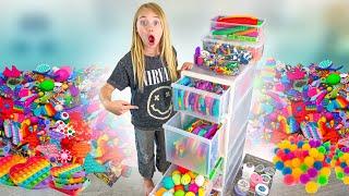 EVERLEIGH ORGANIZES WORLD'S BIGGEST FIDGET TOY HAUL!!!