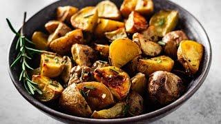 Garlic Rosemary Potatoes - The Perfect Quick and Easy Side Dish or Dinner Idea