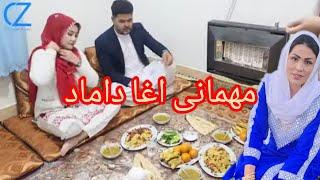 عروس خانم و اقا داماد را مهمان کرده بودم @salahshorkamrak @ChannelSarwari