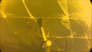(рыболовные сети под водой).На них регулярно гибнут подводные охотники!  fishing nets under water.