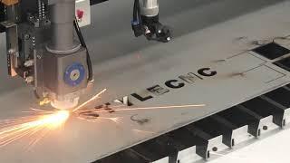 Metal and nonmetal CO2 laser cutting machine