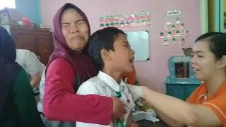 Lucu banget?anak sekolah Mi-al falah 1 depok saat disuntik difteri