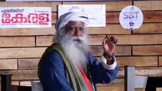 SADHGURU, SASHI KUMAR AND MANJU WARRIER @ KLF 2017