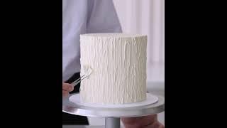 The textures in cake decor by Pauline Cake