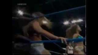 Brooke Tessmacher Stinkfaces mickie James (i think mickie enjoys it)