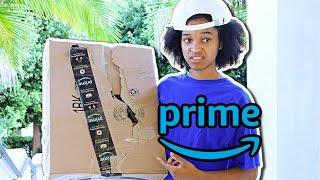 HOW AMAZON DELIVERS YOUR PACKAGES