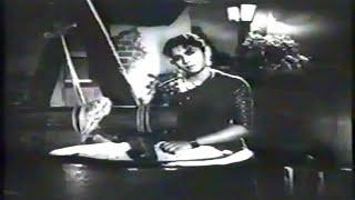 bheegi palke utha meri jan gam na kar_Do Gunde1959_Ajit&Jaishri_ Rafi_Lata_Majrooh_Ghulam Mohd_a tri