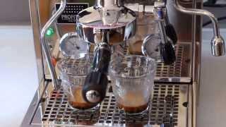 Profitec Pro 500 - 2 Cafe Lattes