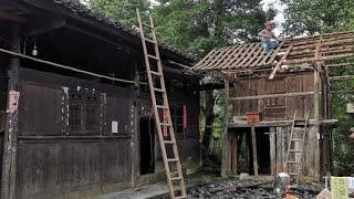 Two Brothers Renovate Old Childhood House, Weed, Clean, Repair Roof 2