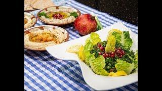 Mezes (hummus, baba ghanoug & tabbouleh)