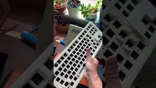 Ajazz Custom Build It Yourself Keyboard #johnytechreview #whatgeek #ajazz #keyboard