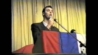 Aleksandar Vučić u okupiranoj Glini 1995