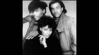 *Shalamar*  @jodywatley @HowardHewettVEVO