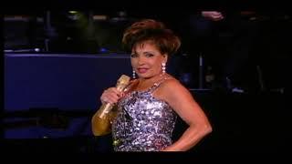 Dame Shirley Bassey -Big Spender-