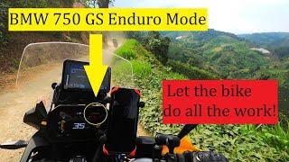 BMW 750 GS Enduro Mode. Pereira to Apia. Surprise Police welcome!