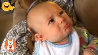 ¡Qué Ocurre! Reacciones Graciosas de Bebés | Videos de risa