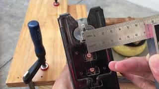 How to cut straight line using a Jigsaw