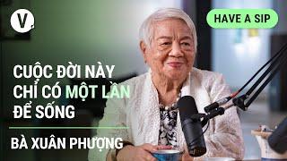 Cuộc đời này chỉ có một lần để sống - Đạo diễn, Tác giả sách, Nhà sáng lập Lotus Gallery Xuân Phượng