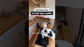 If you travel with your cats you need this