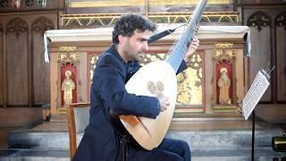 Robert de Visee: Passacaille in D minor by Yair Avidor (theorbo)