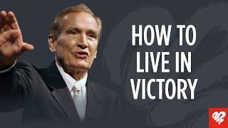 Adrian Rogers: Romans 6 - How to Live Victorious in Christ