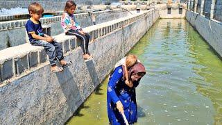 Maryam goes to work to prepare food for her family