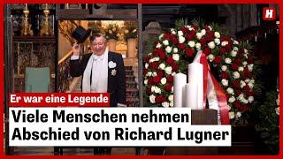 Menschen in Trauer - Abschied des Baulöwen Richard Lugner